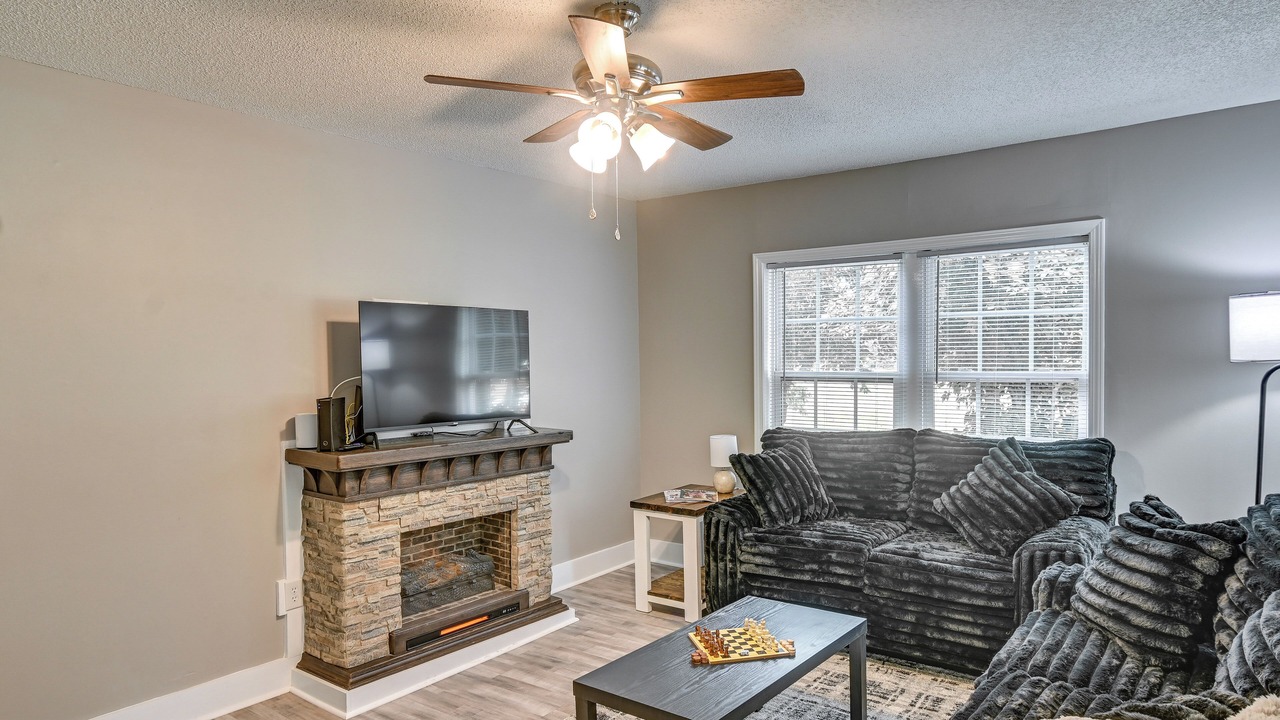 Photo of Livingroom in Lumberton