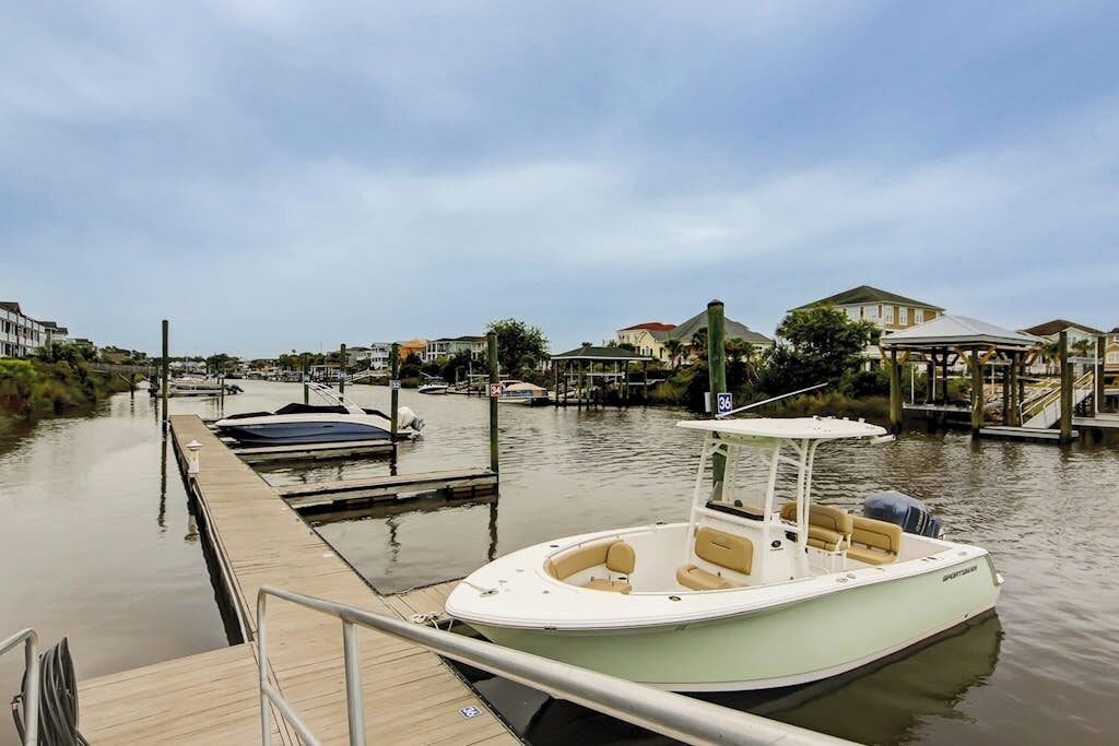 Photo of Others in Carolina Yacht Landing