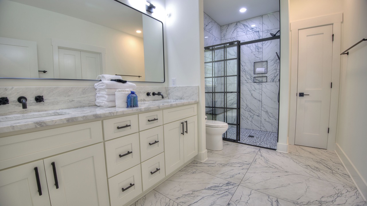 Photo of Bathroom in Little River