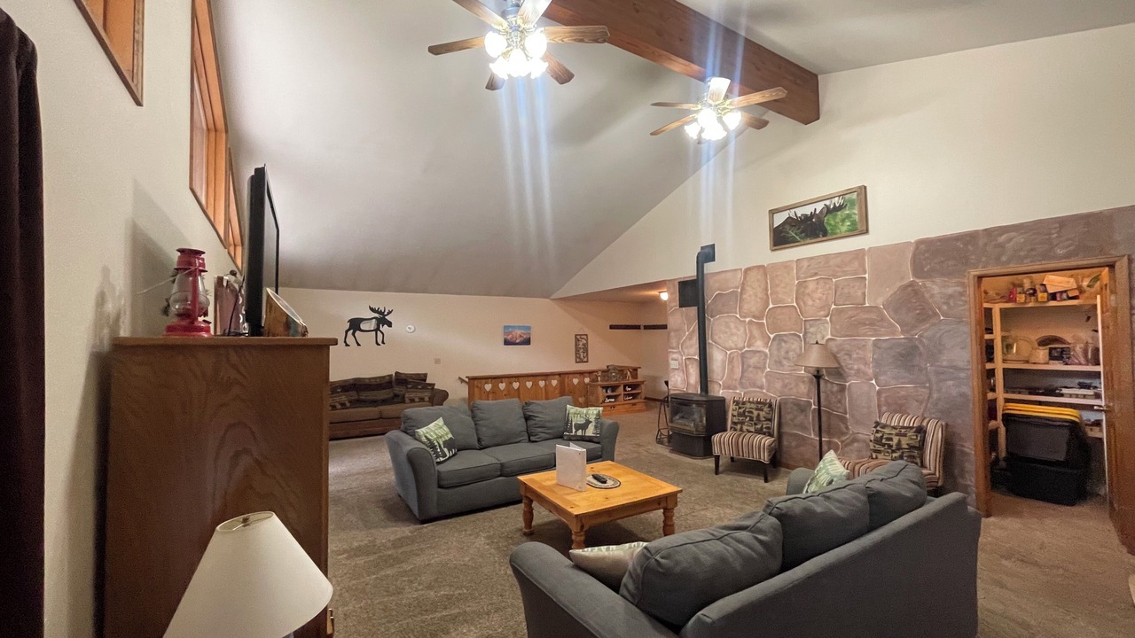 Photo of Livingroom in Grand Lake