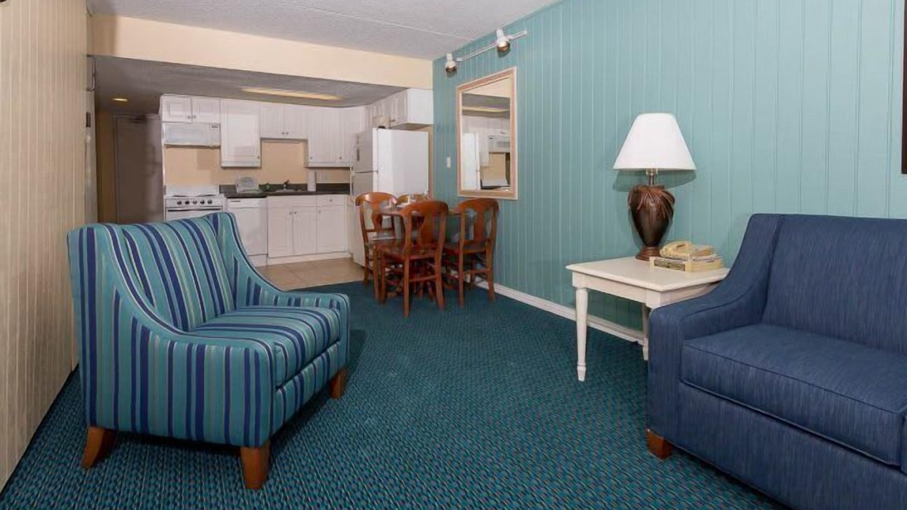 Photo of Livingroom in Ocean Drive