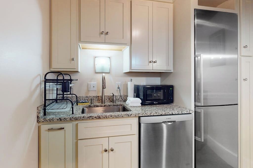 Photo of Kitchen in West Hartford