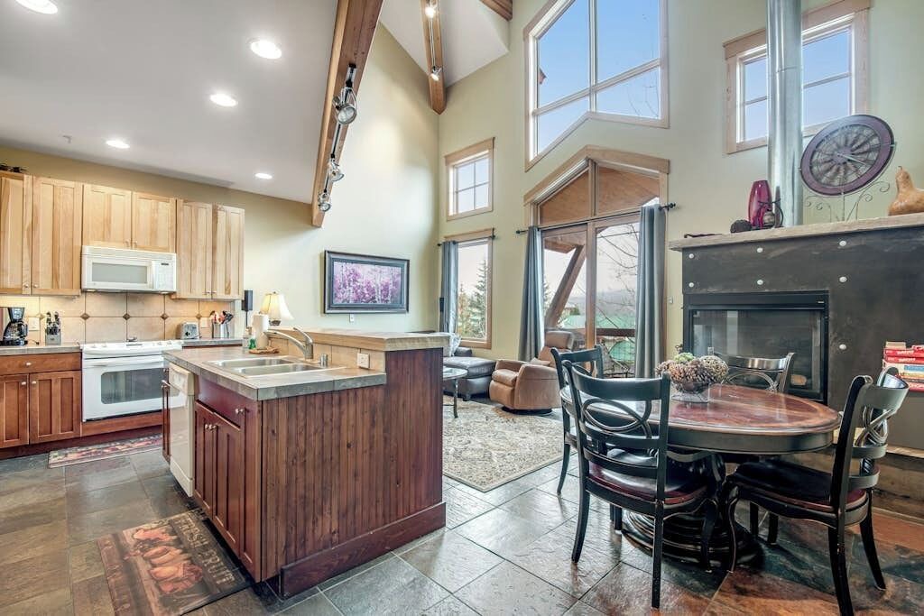 Photo of Kitchen in Dillon