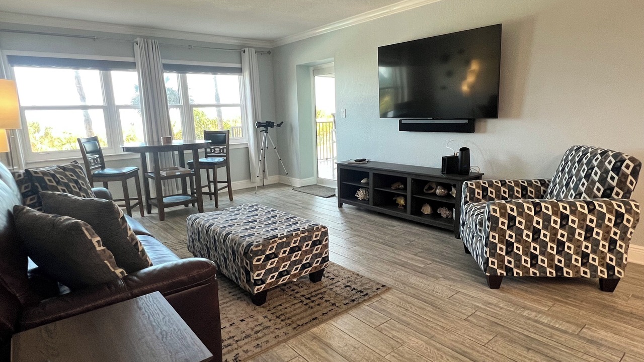 Photo of Livingroom in Sand Key