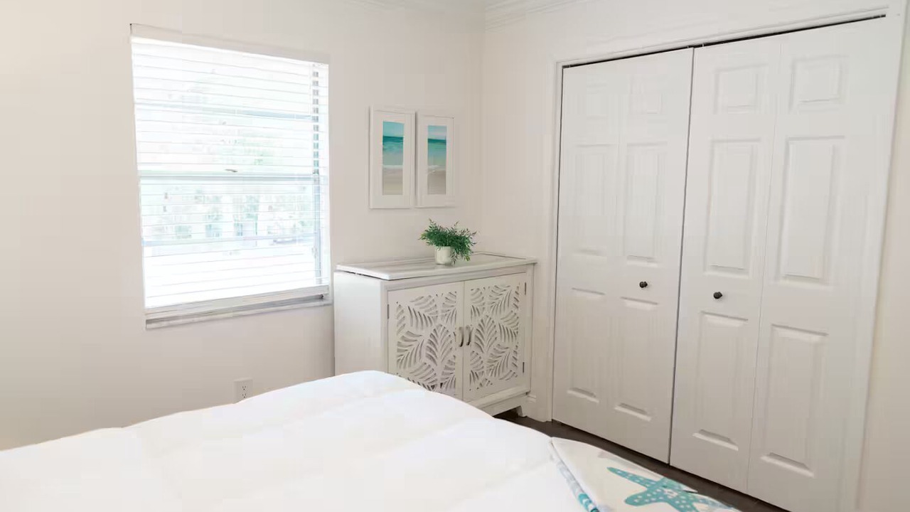 Photo of Bedroom in Oldsmar