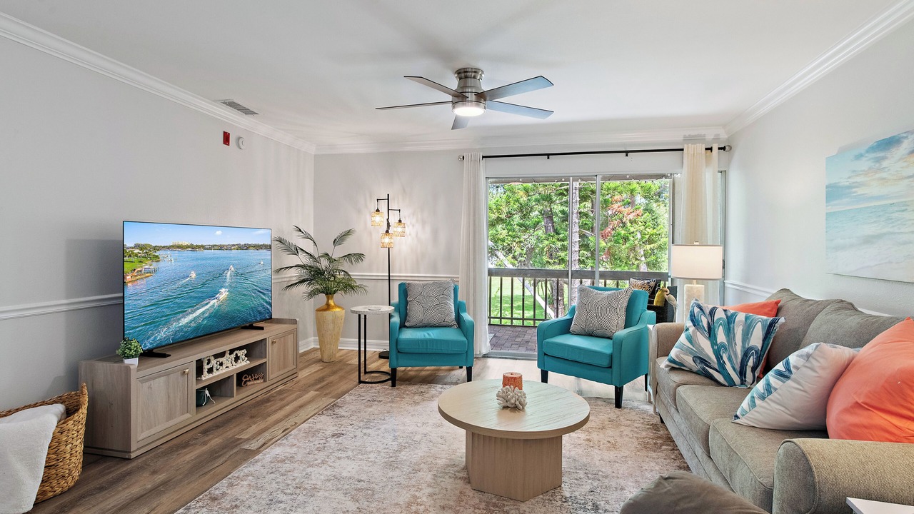 Photo of Livingroom in Cherokee Park