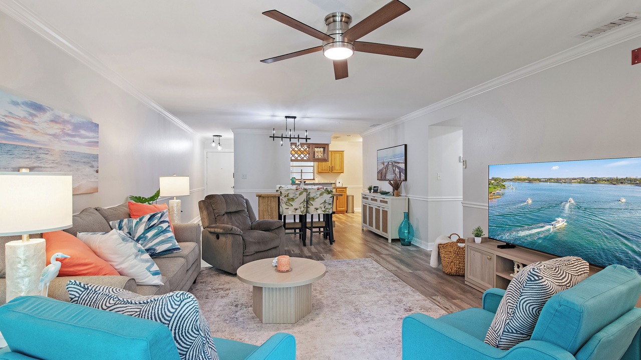 Photo of Livingroom in Cherokee Park