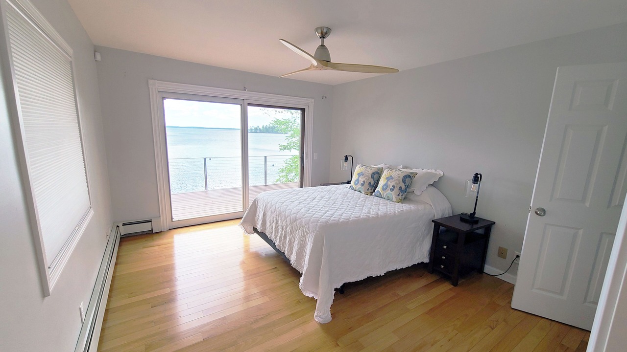 Photo of Bedroom in Sebago