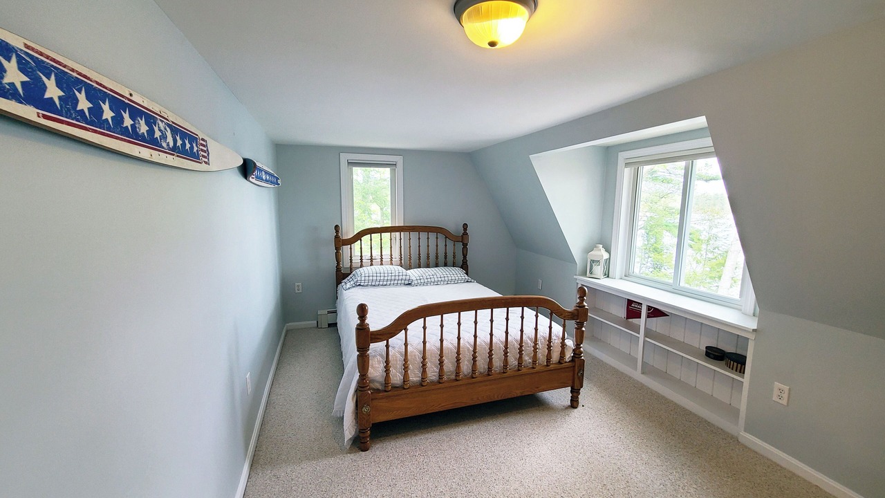 Photo of Bedroom in Sebago