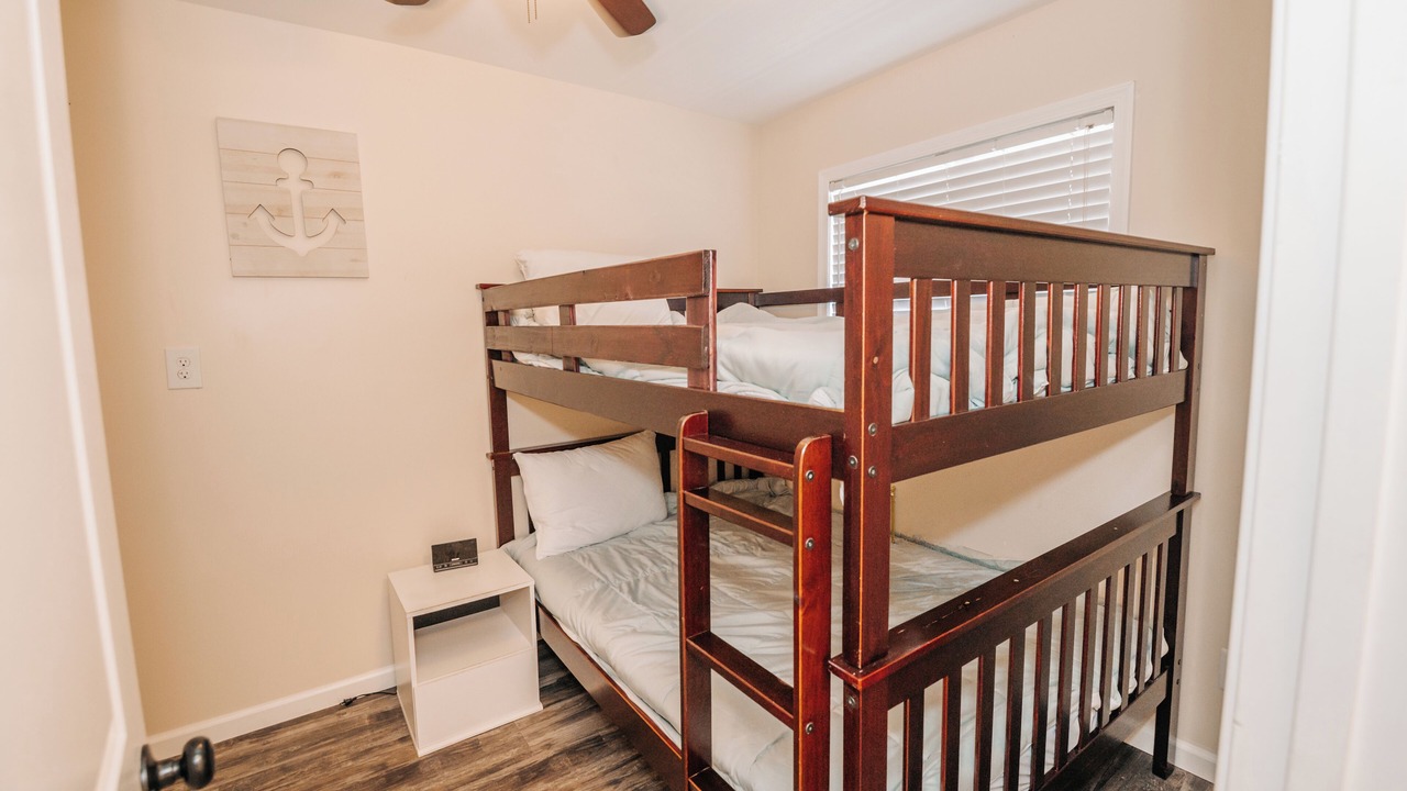 Photo of Bedroom in Little Salisbury