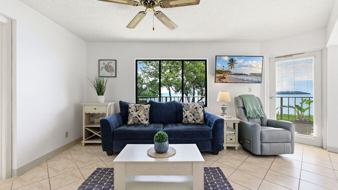 Photo of Livingroom in Tierra Verde