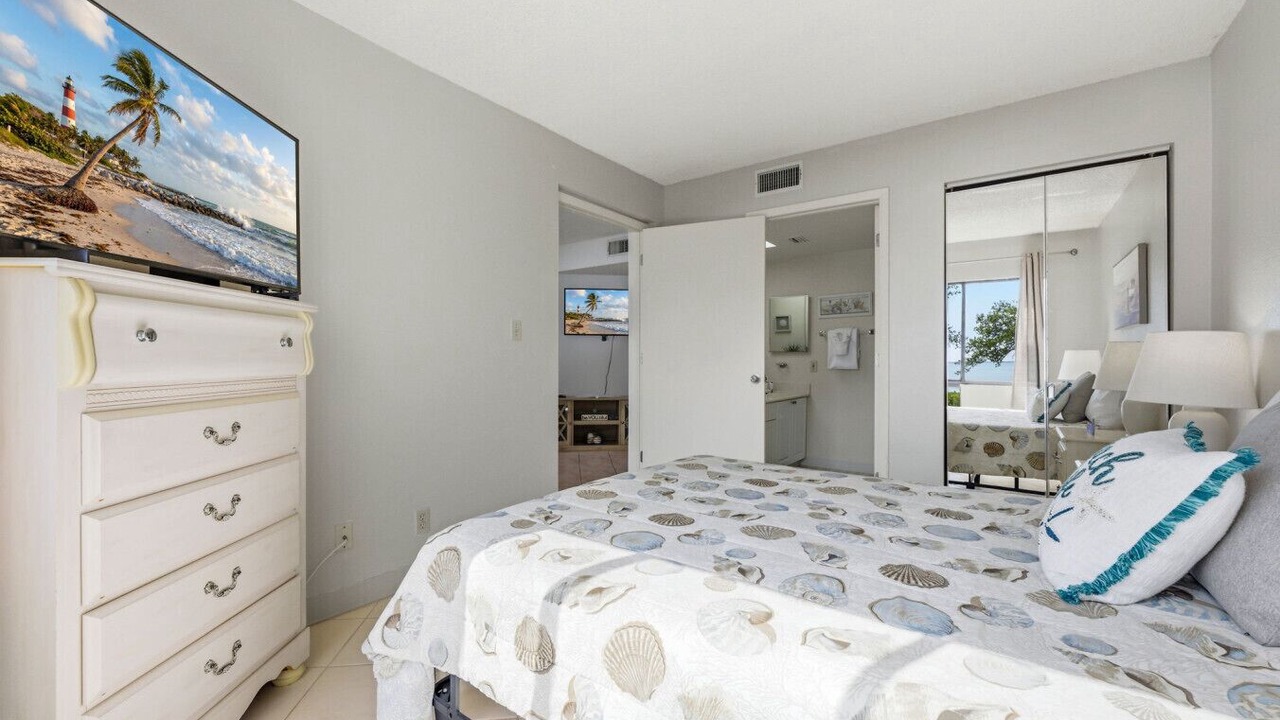 Photo of Bedroom in Tierra Verde