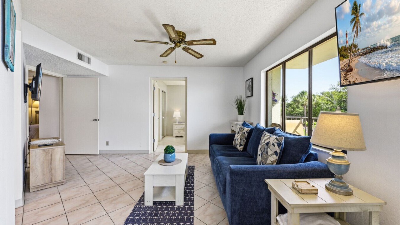 Photo of Livingroom in Tierra Verde
