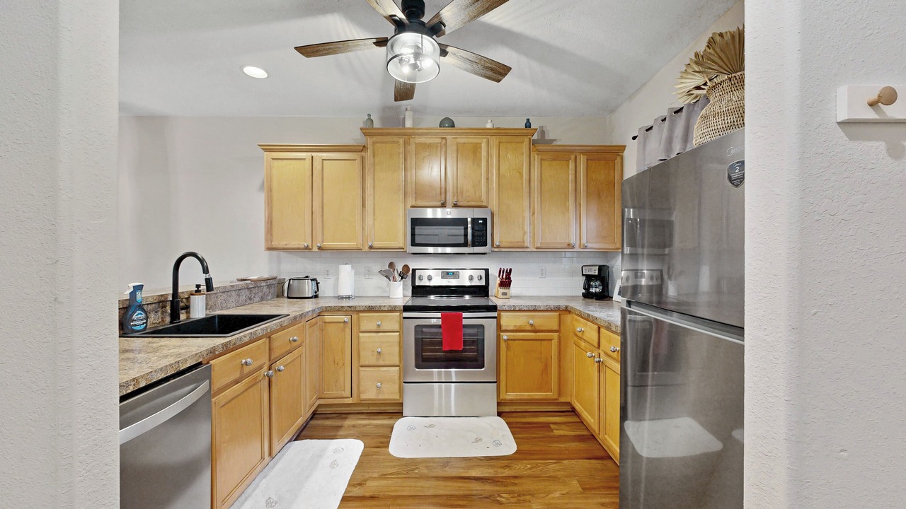 Photo of Kitchen in Villages of Five Points