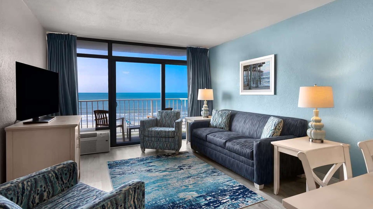 Photo of Livingroom in Ocean Drive