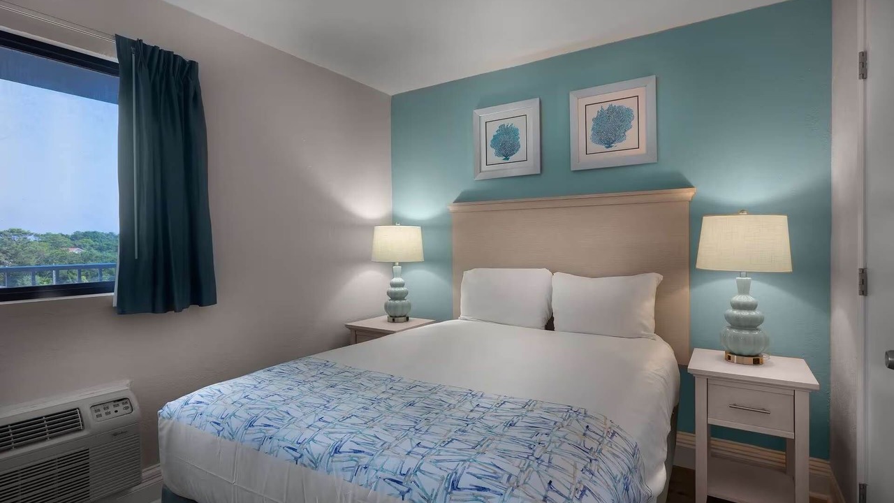 Photo of Bedroom in Ocean Drive