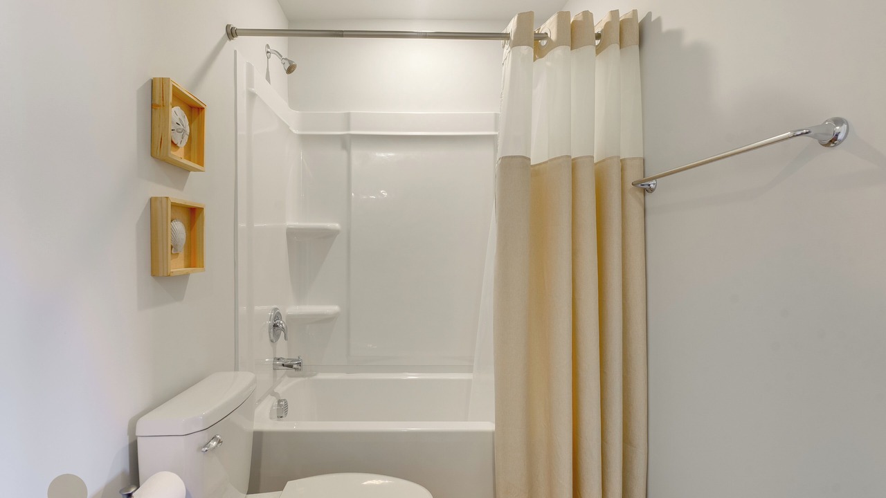 Photo of Bathroom in Ocean Isle Beach