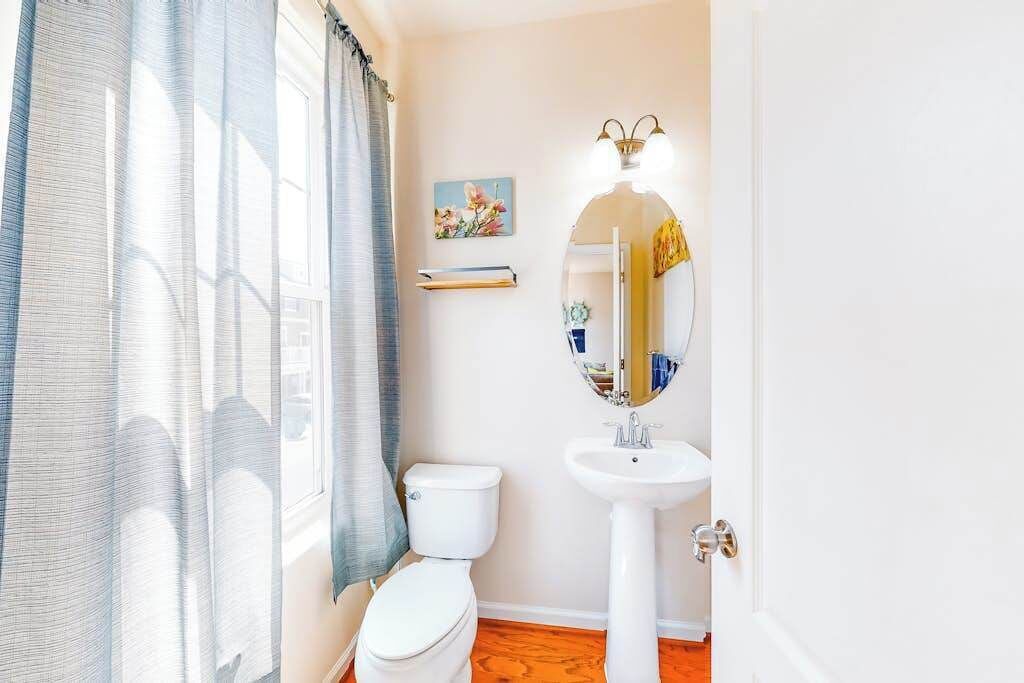 Photo of Bathroom in West Ocean City