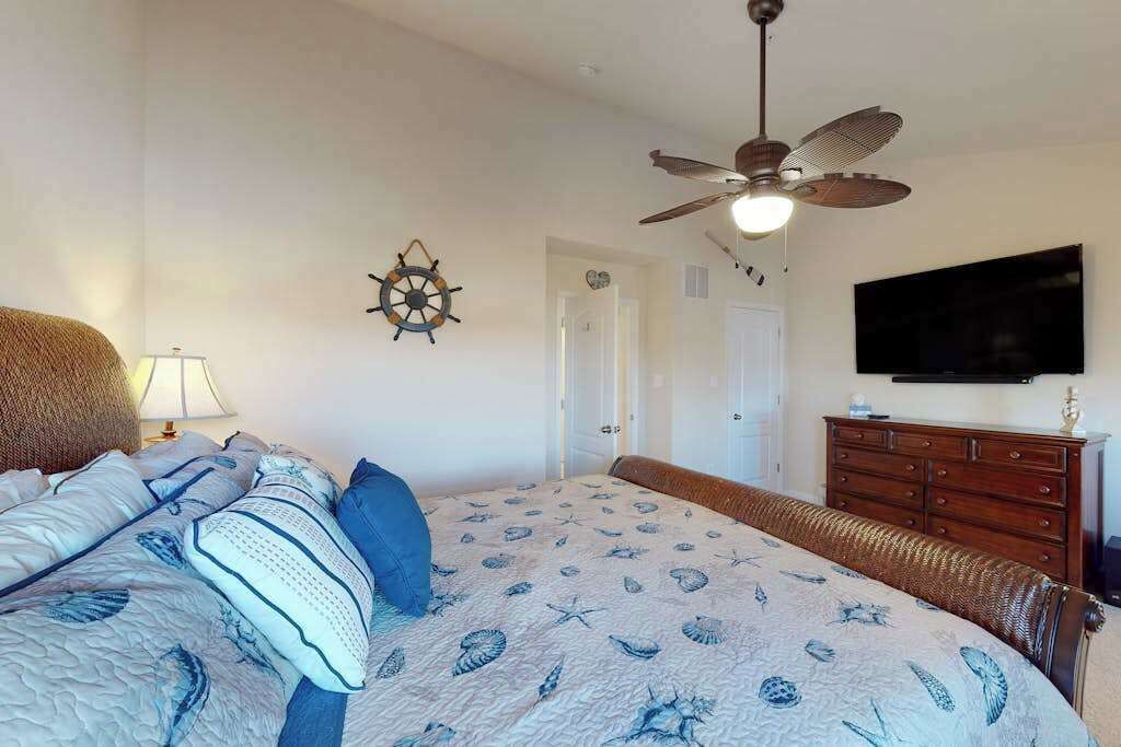 Photo of Bedroom in West Ocean City