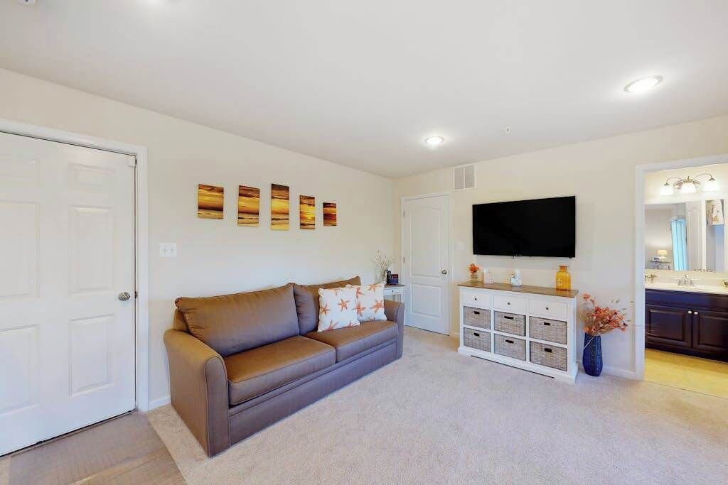 Photo of Livingroom in West Ocean City
