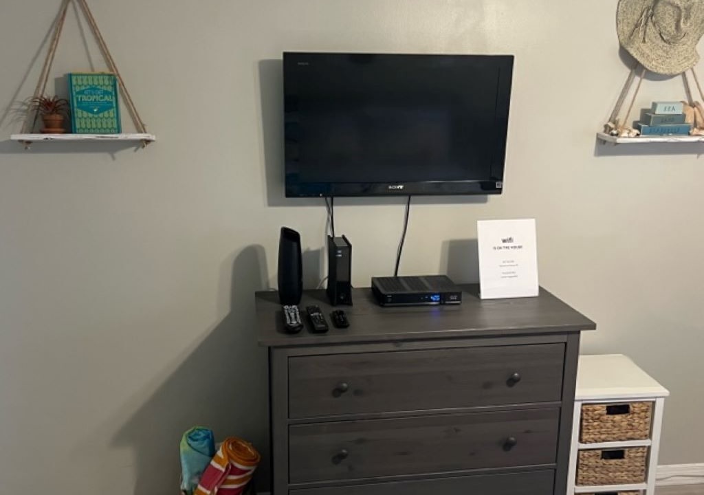 Photo of Bedroom in Sunset Beach