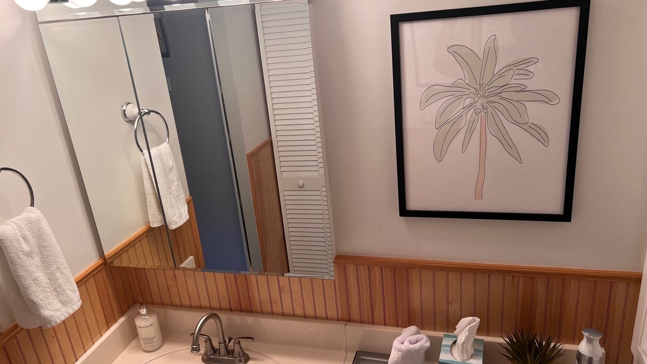 Photo of Bathroom in Sunset Beach