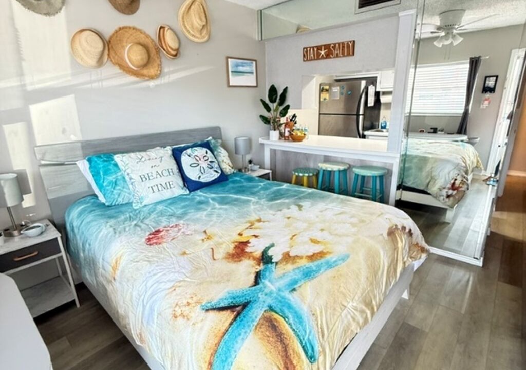Photo of Bedroom in Sunset Beach