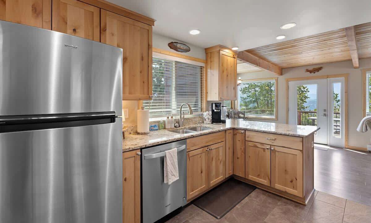Photo of Kitchen in Coal Creek