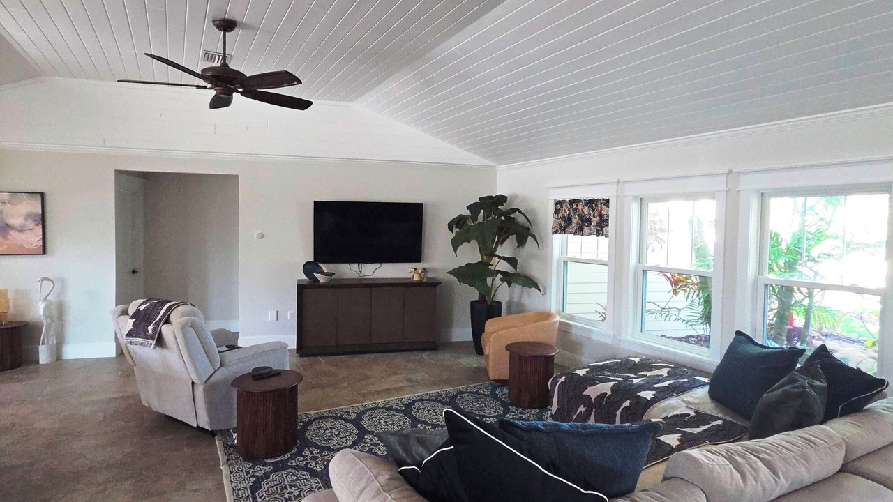 Photo of Livingroom in Anna Maria