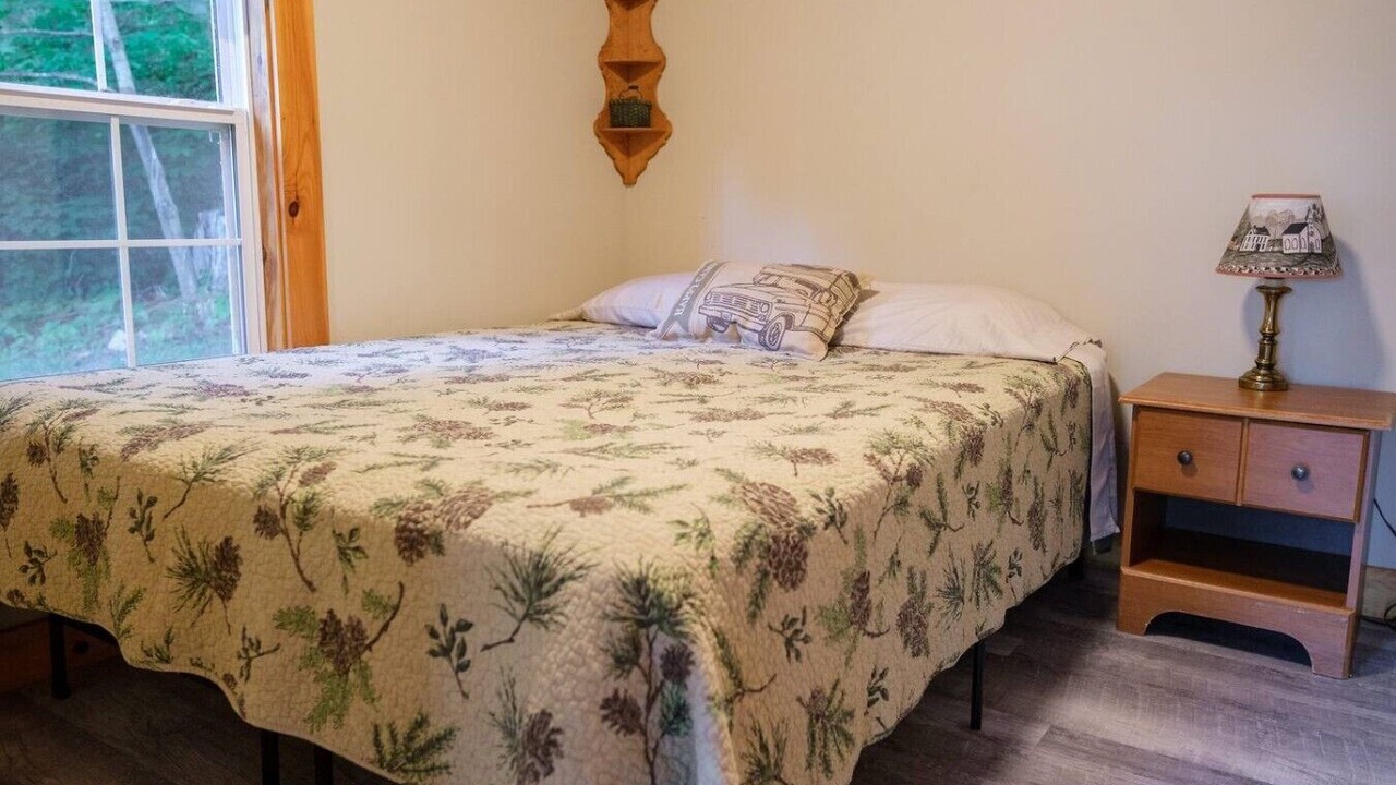 Photo of Bedroom in Sebago
