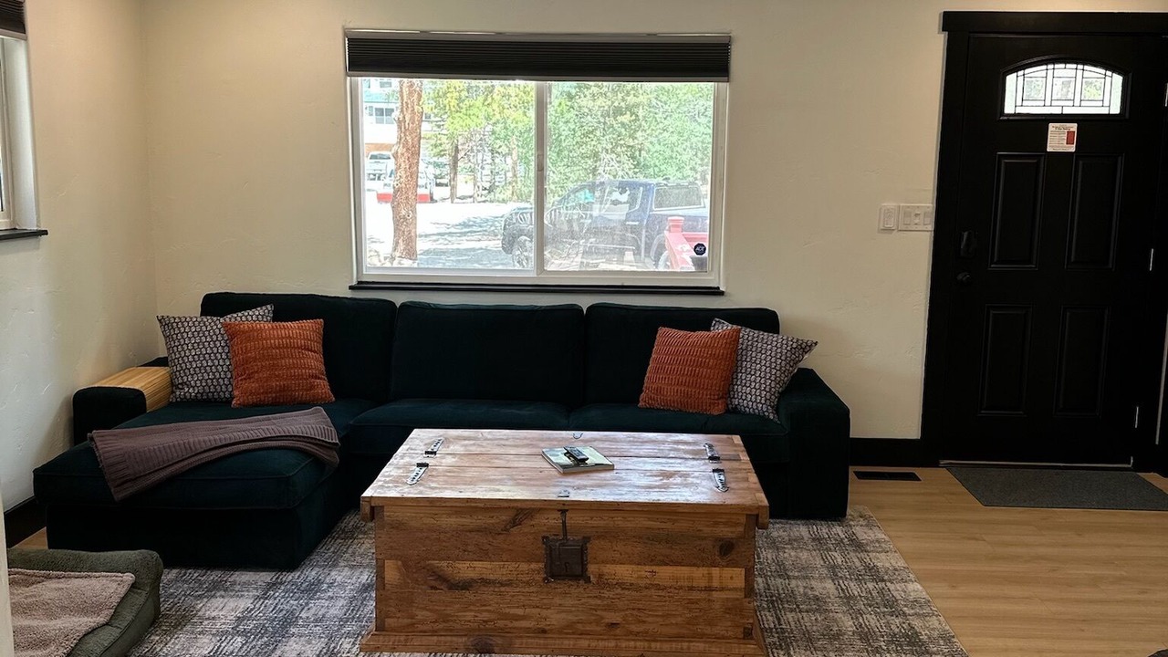 Photo of Livingroom in Leadville North