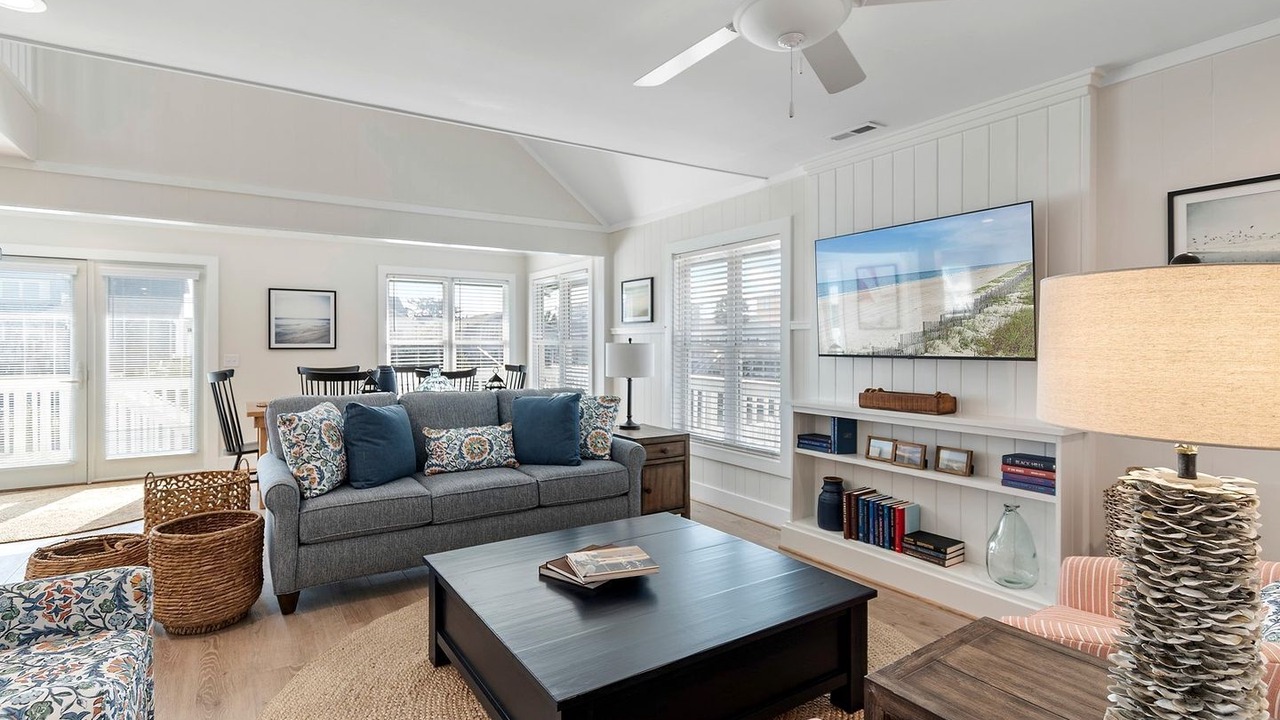 Photo of Livingroom in Holden Beach