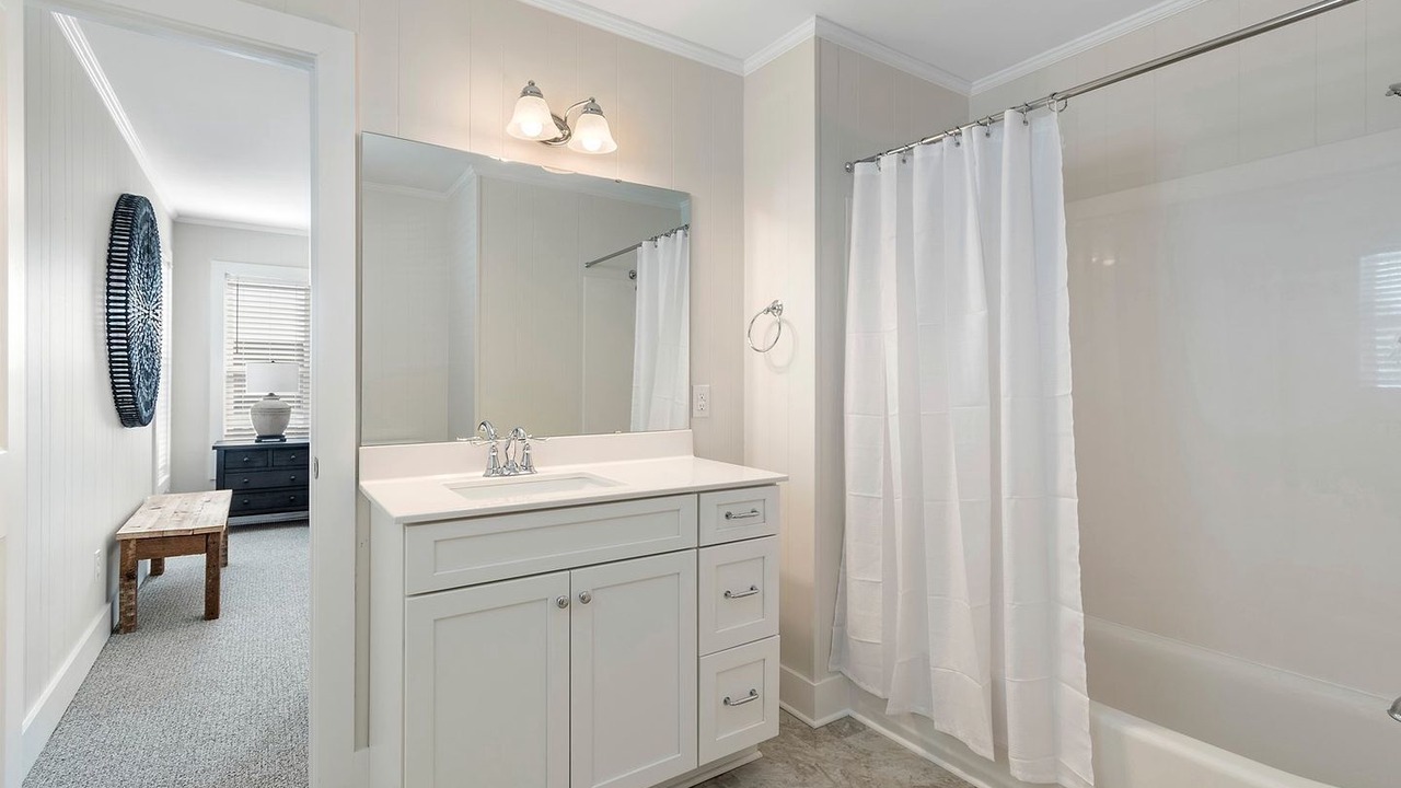 Photo of Bathroom in Holden Beach