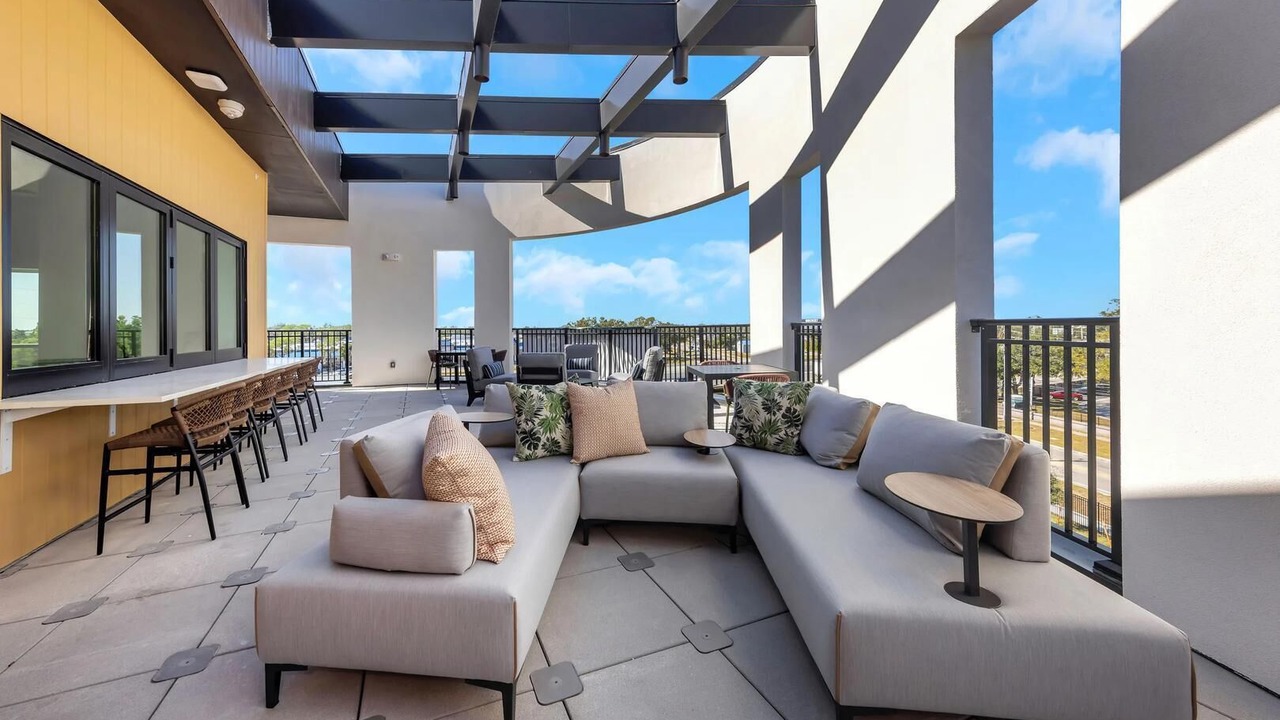 Photo of Outdoor in Highpoint