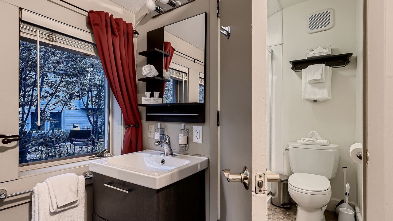 Photo of Bathroom in Historic District