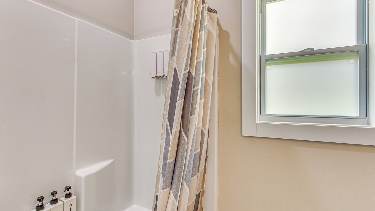 Photo of Bathroom in Loris