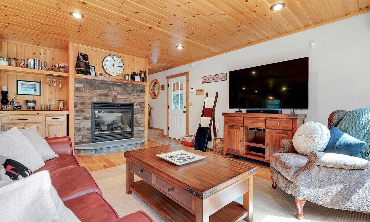 Photo of Livingroom in Bethel