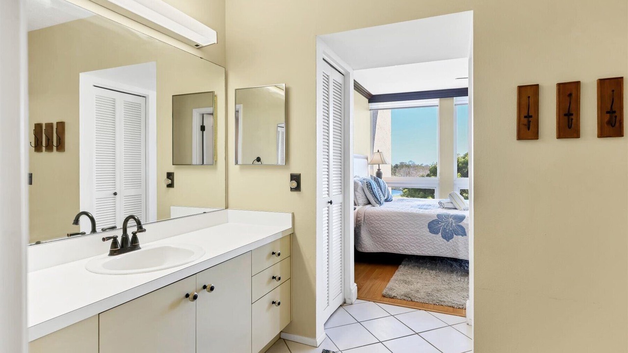Photo of Bathroom in Longboat Key