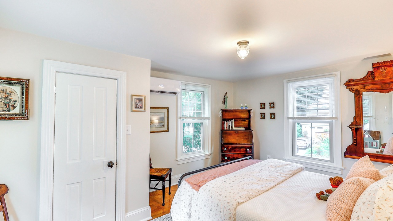 Photo of Bedroom in Milton