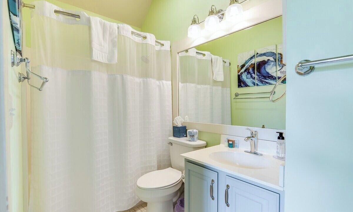 Photo of Bathroom in Flora's Bluff