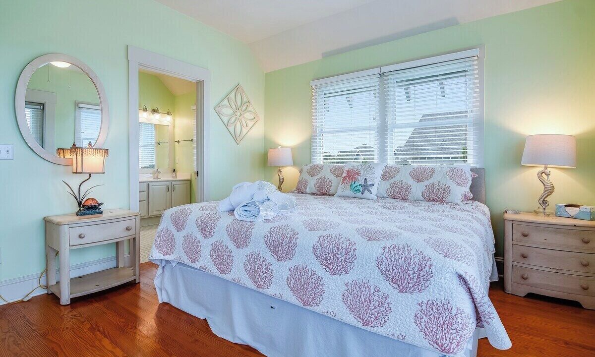 Photo of Bedroom in Flora's Bluff