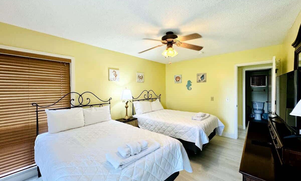 Photo of Bedroom in Little River
