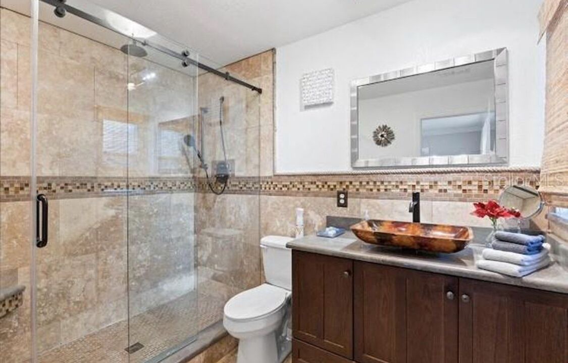 Photo of Bathroom in Largo