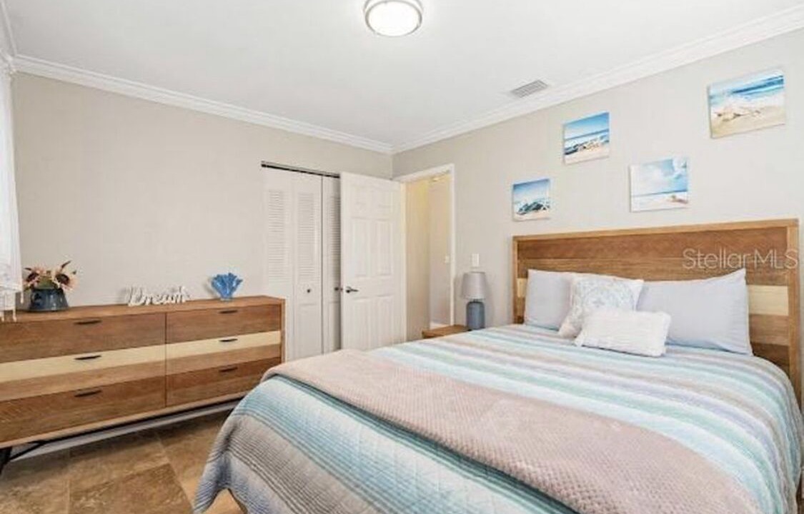 Photo of Bedroom in Largo