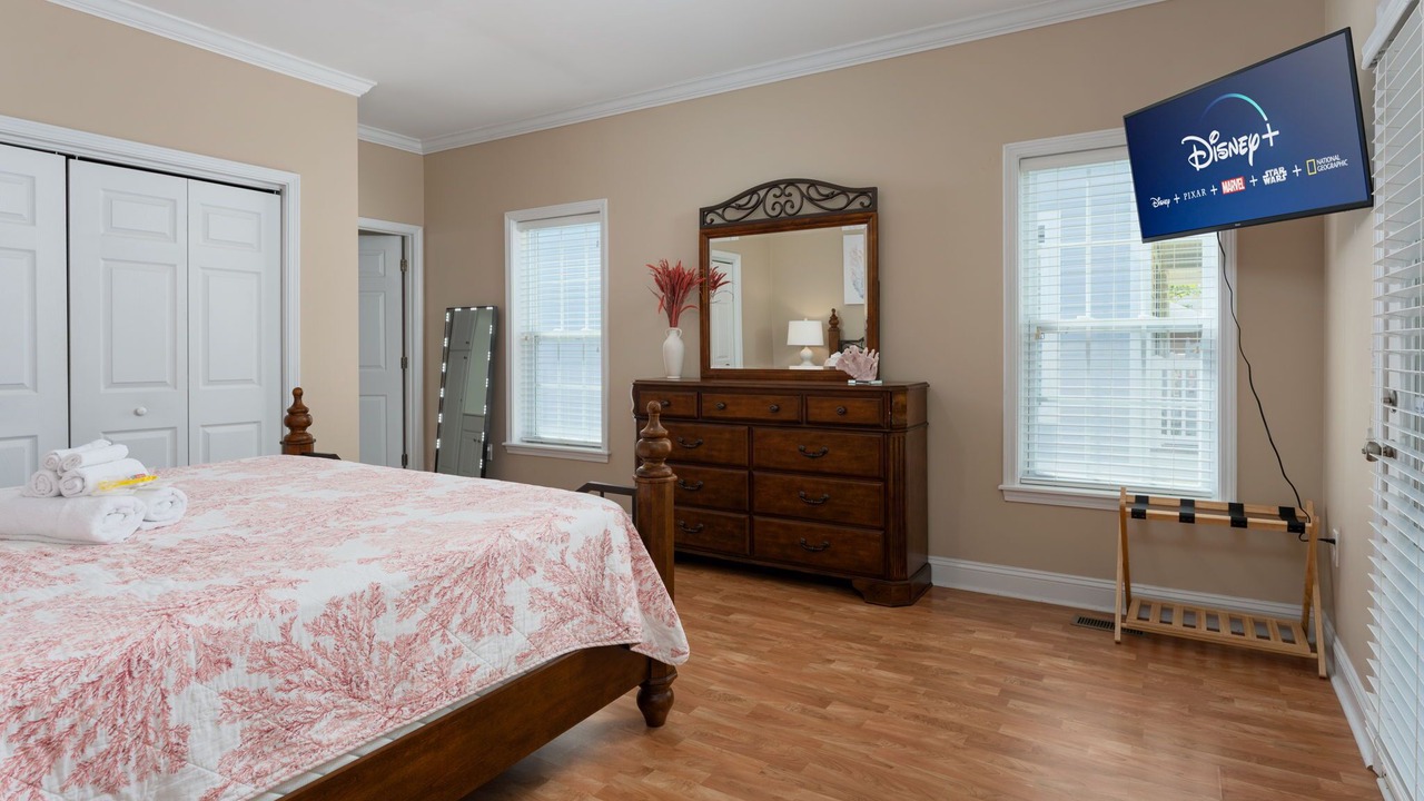 Photo of Bedroom in Tranquil Harbour