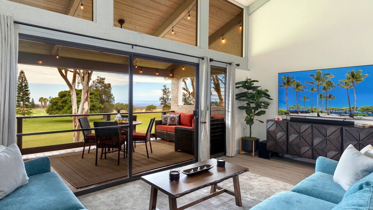 Photo of Livingroom in Waikoloa Village