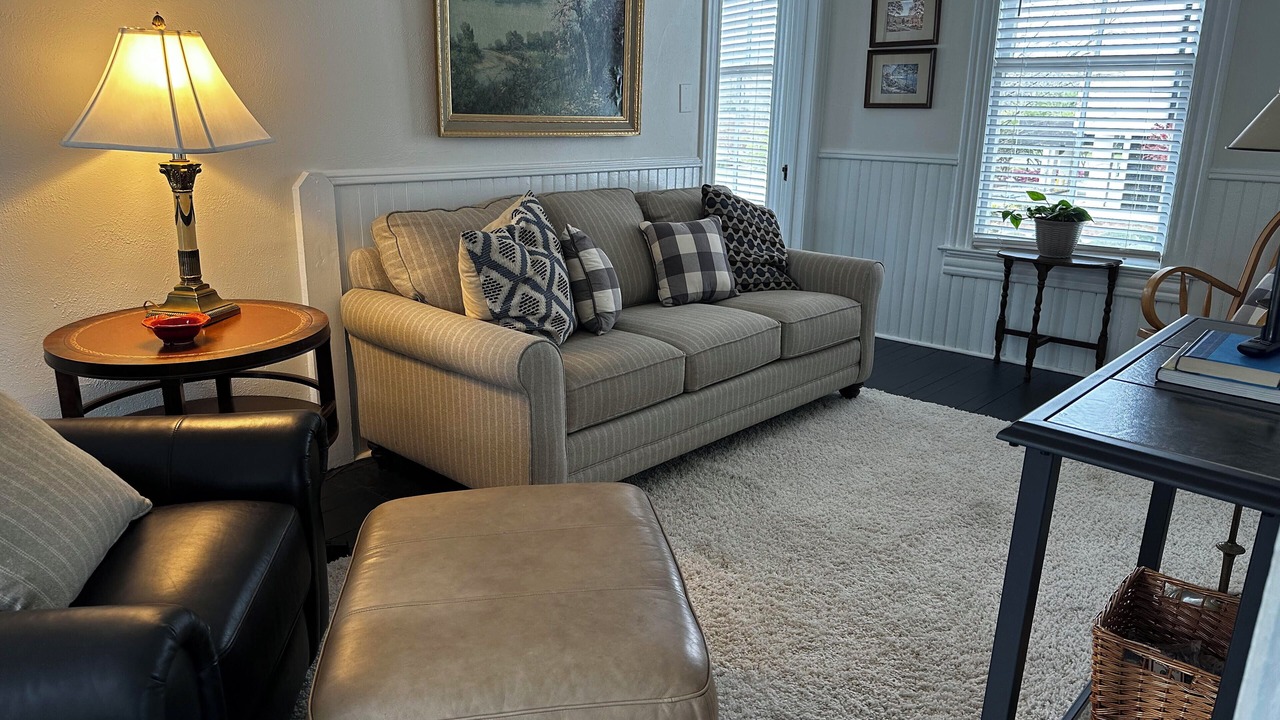 Photo of Livingroom in Whiteville