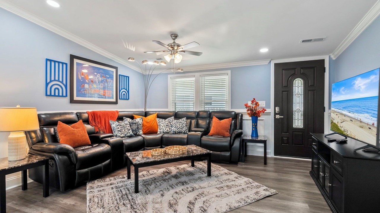 Photo of Livingroom in Little River