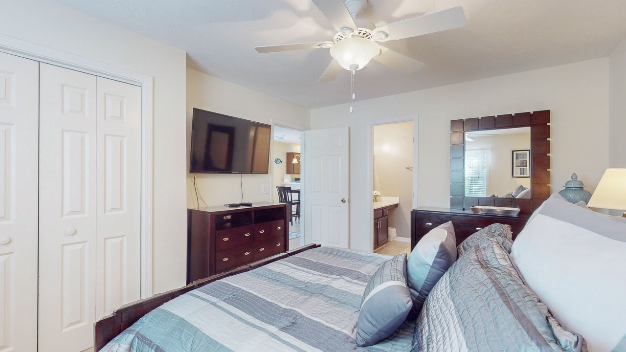 Photo of Bedroom in Longs