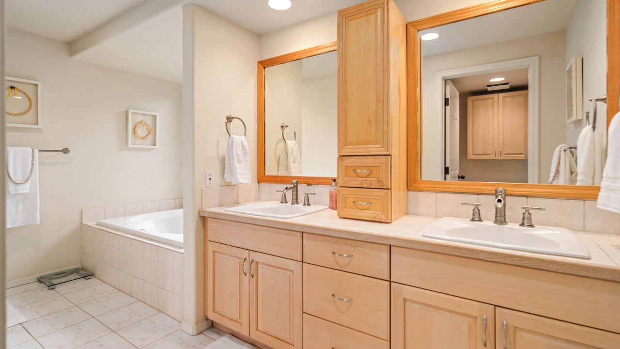 Photo of Bathroom in Waikoloa Village